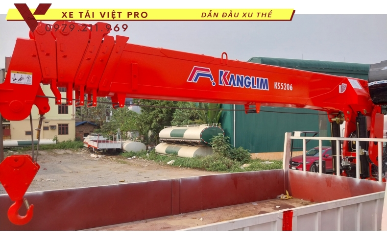 Xe tải Dongfeng 3 chân gắn cẩu Kanglim 8T - Đánh giá chất lượng và mức vốn đầu tư thế nào?