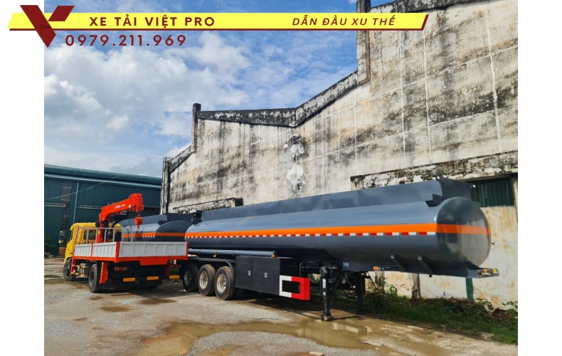 Báo giá Dongfeng 3 chân téc chở hóa chất 14m3 mới nhất tại Hà Nội