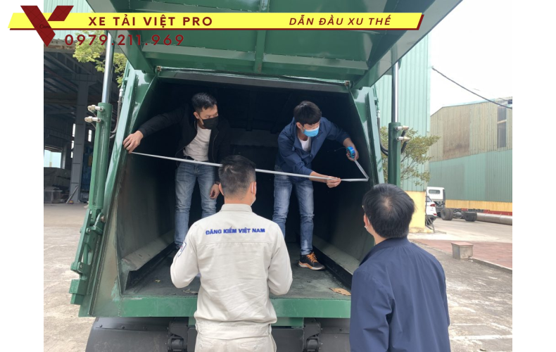 Báo giá Dongfeng 3 chân Xe cuốn ép chở rác 22 khối