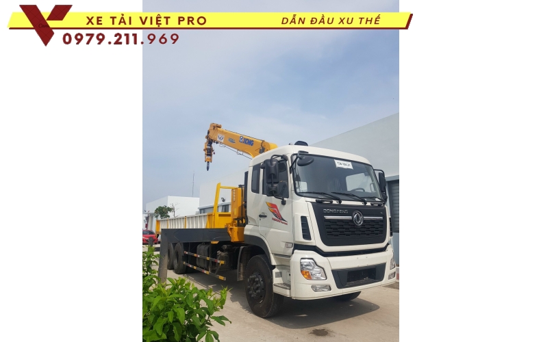 Dongfeng 3c gắn cẩu XCMG 8 tấn báo giá xe mới nhất tại Đông Anh - Hà Nội