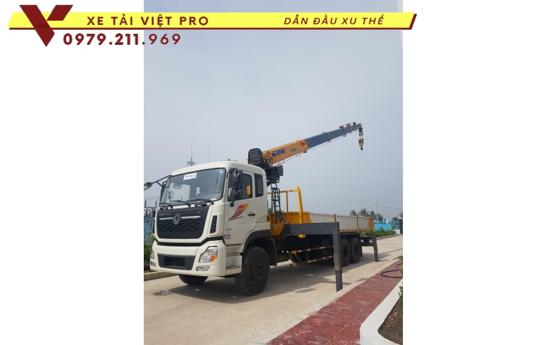 Dongfeng 3c gắn cẩu XCMG 8 tấn báo giá xe mới nhất tại Đông Anh - Hà Nội