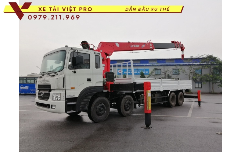 Xe tải Hyundai HD320 gắn cẩu Atom 12 tấn thông số và báo giá