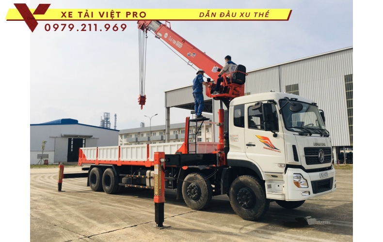 Đánh giá Xe tải Dongfeng 4 chân gắn cẩu Atom 12 tấn sẽ như thế nào???