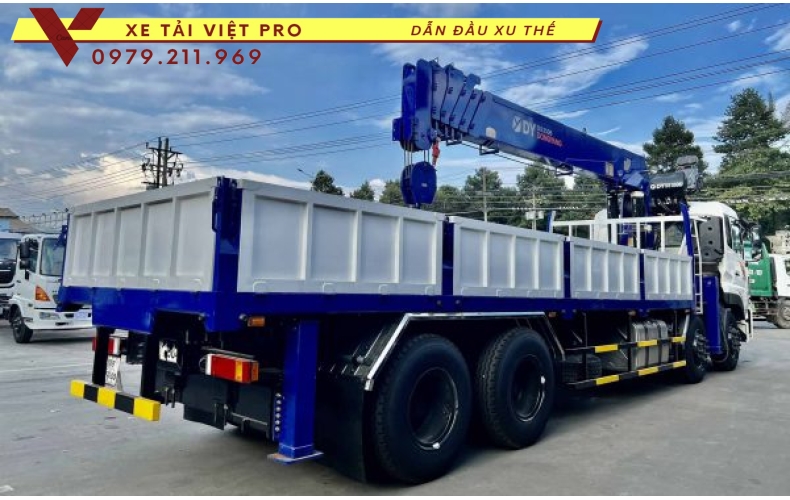 Xe tải Dongfeng 4 chân gắn cẩu Dongyang 15 tấn - Giá tốt - chất lượng cao