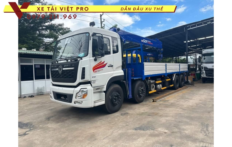 Đánh giá xe tải Dongfeng 4 chân gắn cẩu Dongyang 12 tấn