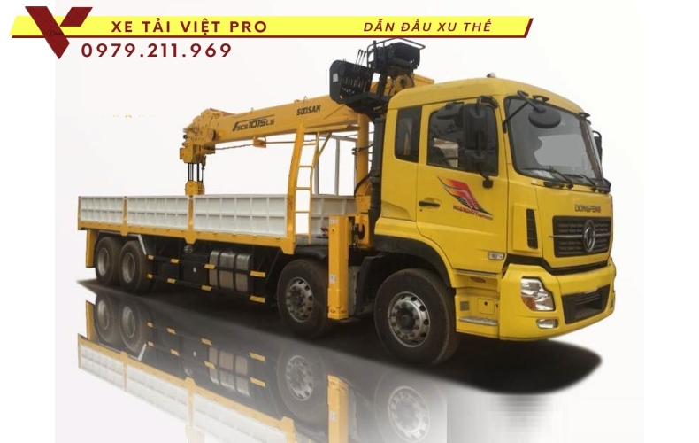 Xe Dongfeng 4 chân gắn cẩu Soosan 10 tấn