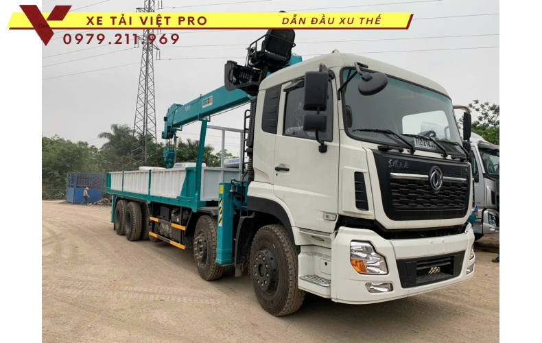 Xe tải Dongfeng 4 chân gắn cẩu Hyundai 12 tấn giá rẻ chất lượng ổn định