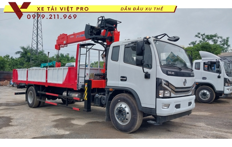 Xe tải Dongfeng D8 (2 chân) gắn cẩu Kanglim 5T