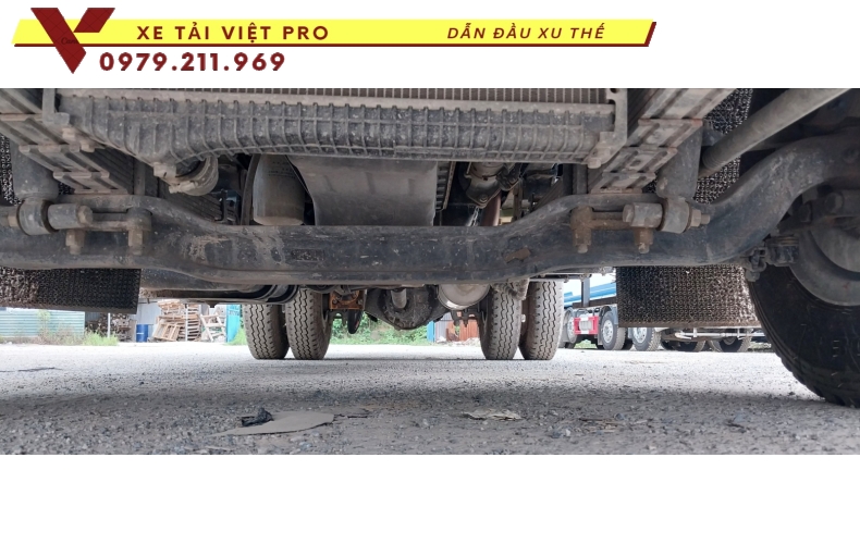 Xe tải Dongfeng D7 gắn cẩu XCMG 3 tấn 3 đốt cách khởi nghiệp an toàn