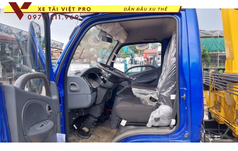 Xe tải Dongfeng D7 gắn cẩu XCMG 3 tấn 3 đốt cách khởi nghiệp an toàn