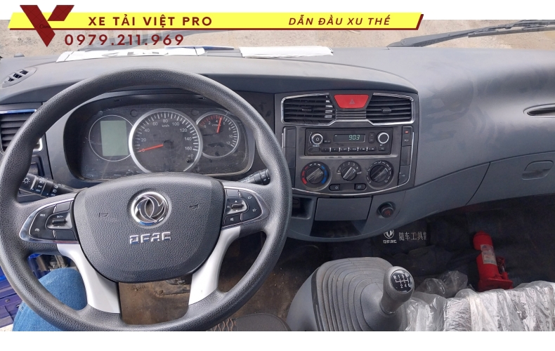 Xe tải Dongfeng D7 gắn cẩu XCMG 3 tấn 3 đốt cách khởi nghiệp an toàn