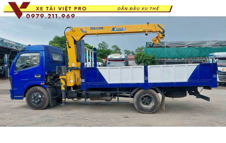 Xe tải Dongfeng D7 gắn cẩu XCMG 3 tấn 3 đốt cách khởi nghiệp an toàn