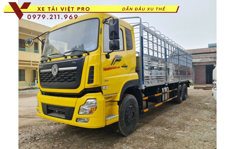 Giá Xe Dongfeng 3 chân tải thùng mui bạt mới nhất