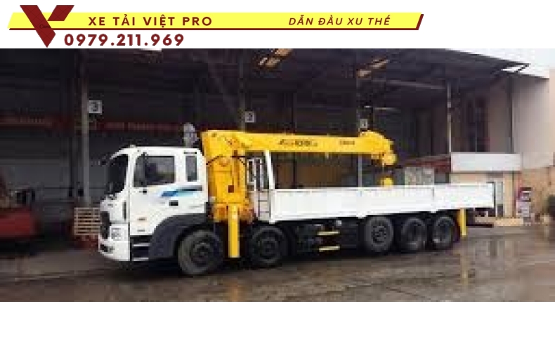 Xe Hyundai HD320 gắn cẩu Soosan 10 tấn Sự lựa chọn hoàn hảo