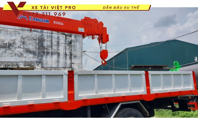 Xe tải Mitsubishi FUSO FI170 gắn cẩu Kanglim 5T
