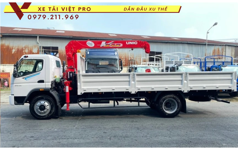 Xe Fuso FI140 gắn cẩu 3 tấn 4 đốt
