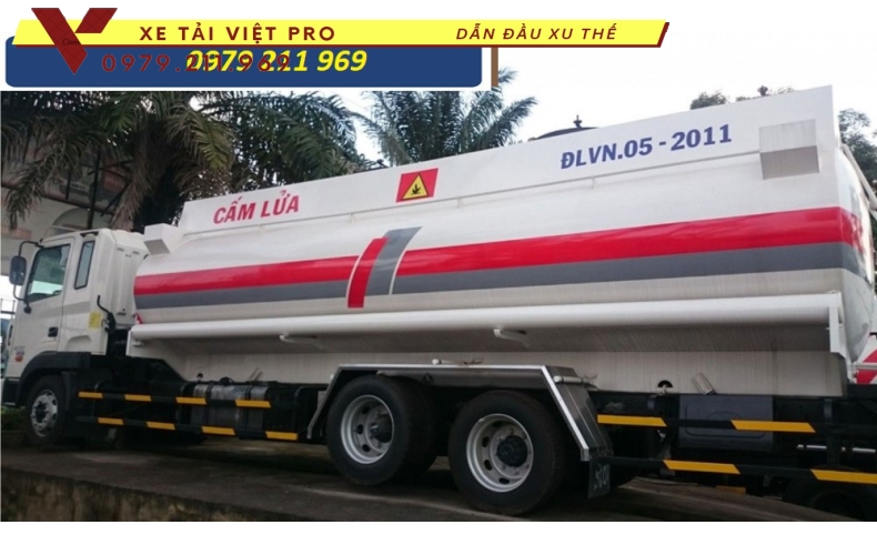Xe Hyundai HD210 téc chở xăng dầu 17 khối