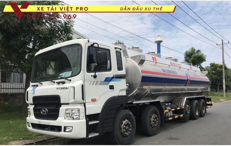 Hyundai HD 360 téc chở xăng dầu mới nhất