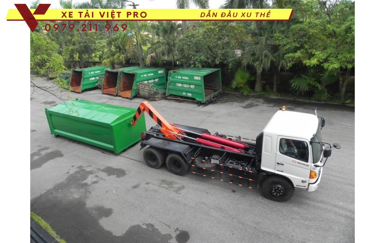 Báo giá Hino 3 chân thùng chở Hookift mới nhất