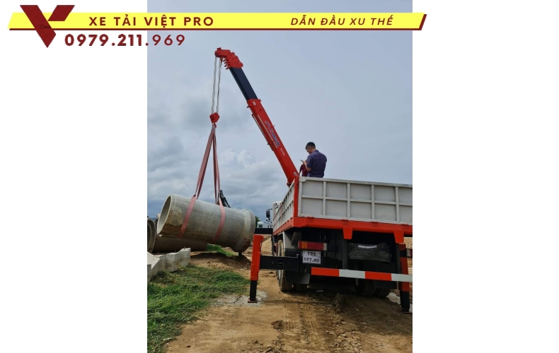 Xe tải Hino FM gắn cẩu Kanglim 8 tấn - Thông số và báo giá