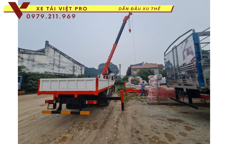 Xe tải Hino FM gắn cẩu Kanglim 8 tấn - Thông số và báo giá