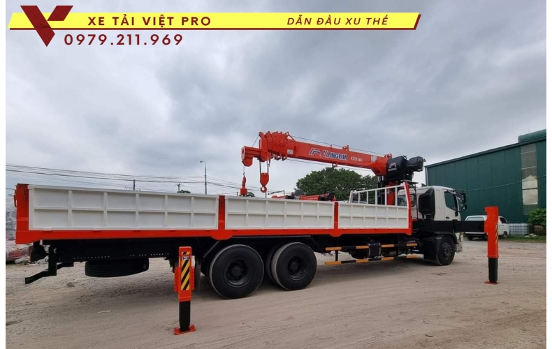 Xe tải Hino FM gắn cẩu Kanglim 8 tấn - Thông số và báo giá