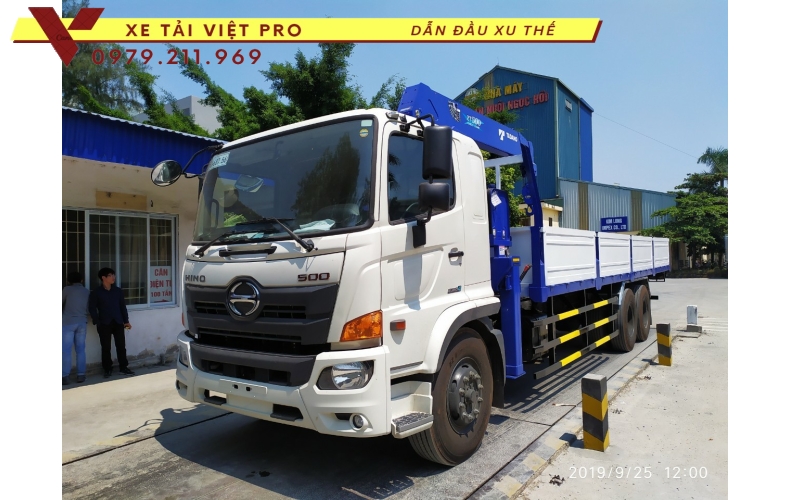 Xe tải Hino FG8JT7A gắn cẩu Tadano 3 tấn Sự lựa chọn hoàn hảo