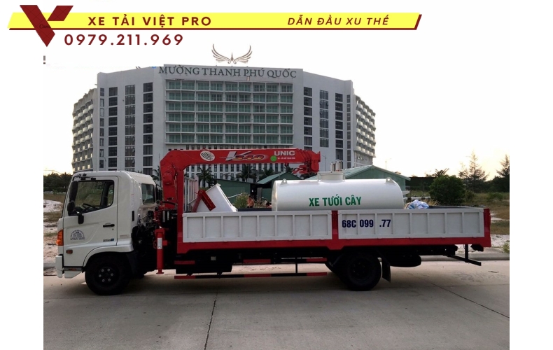 Xe tải Hino FC gắn cẩu Unic 3 tấn - Siêu phẩm vận chuyển hàng hóa nhẹ