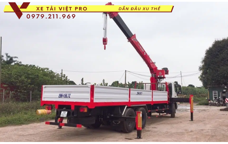 Xe tải HINO FM gắn cẩu  ATOM 8 tấn 6 đốt. Thông số kỹ thuật và giá
