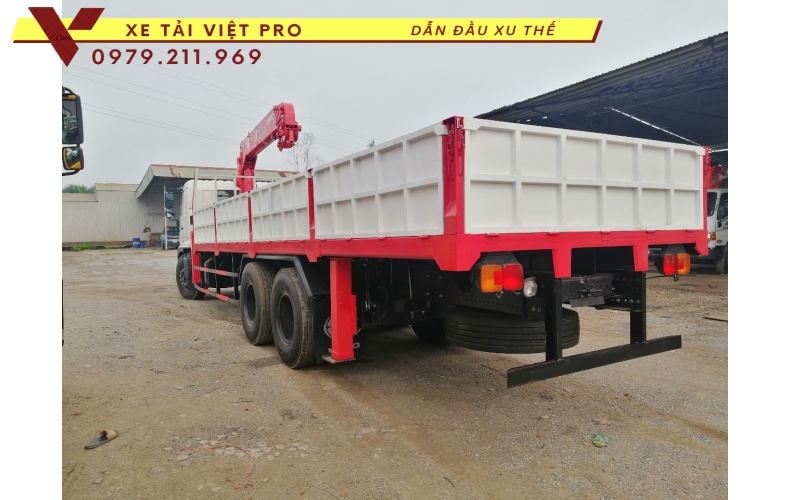 Xe tải Hino FM gắn cẩu Unic 5t có giá bao nhiêu. Hãy xem tại đây