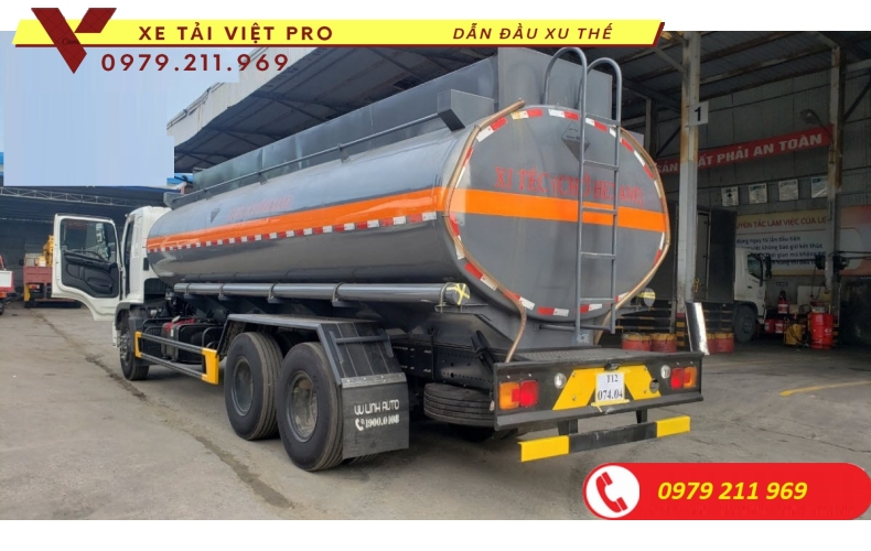 Xe Hino FM téc chở hóa chất mới nhất năm 2024