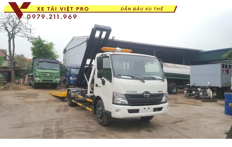 Báo giá mới nhất xe cứu hộ sàn trượt Hino XZU730L tại Việt Nam