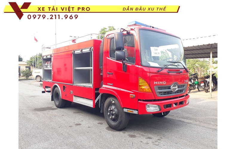 Xe chữa cháy 4 khối Hino bơm chữa cháy Tohatsu