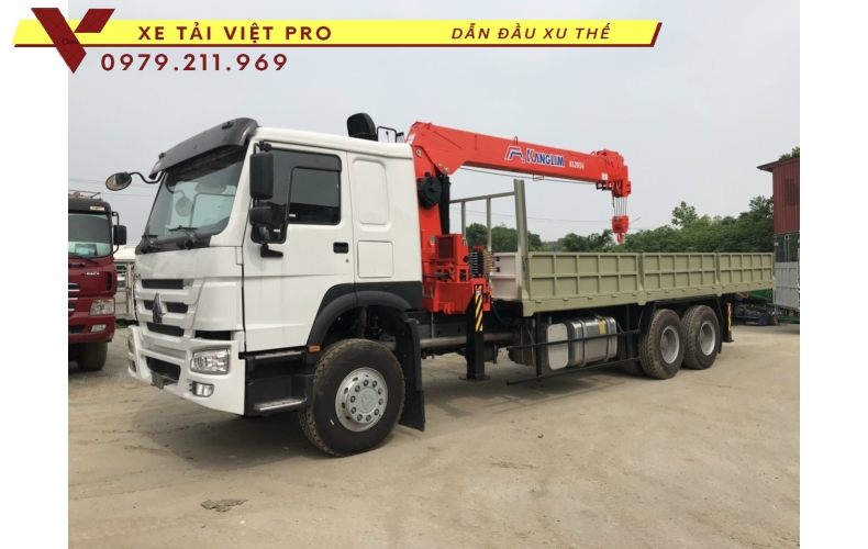 Xe tải Howo 3 chân gắn cẩu Kanglim 8t - Thông số và báo giá mới nhất tại Việt Nam