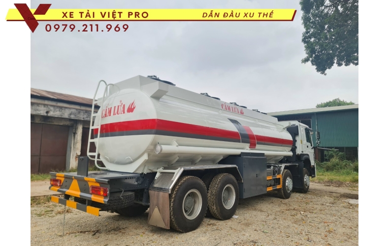 Giá xe Howo 4 chân téc chở xăng dầu mới nhất năm 2024 tại Hà Nội