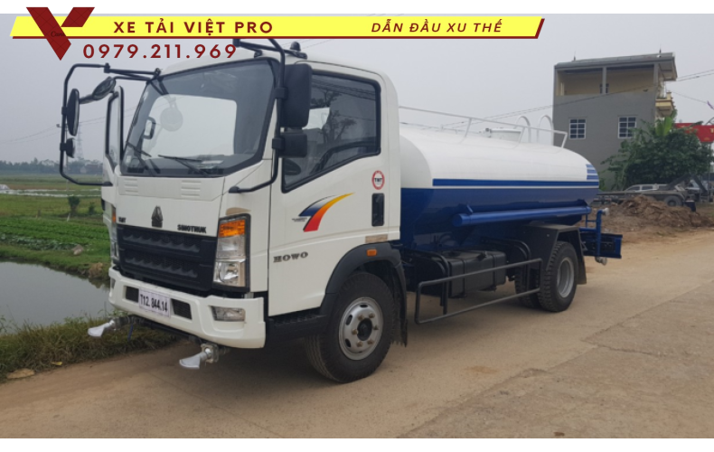 Howo Xe phun nước rửa đường 8 khối