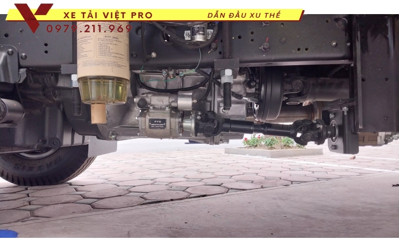 Hyundai 110SL gắn cẩu Tadano 3 tấn