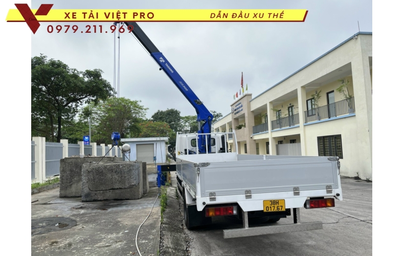 Đánh giá xe Hyundai gắn cẩu tandano 3 tấn