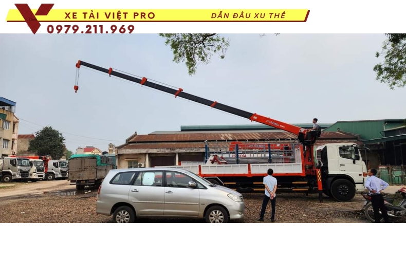 Xe tải Hyundai HD320 gắn cẩu Kanglim 8 tấn 6 đốt