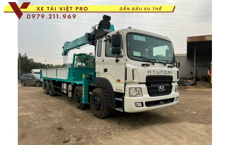 Xe Hyundai HD320 gắn cẩu Hyundai 12 tấn