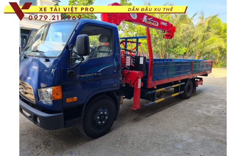 Xe tải Hyundai 110xl gắn cẩu Unic 3 tấn giá bao nhiêu? Hãy tìm hiểu tại đây
