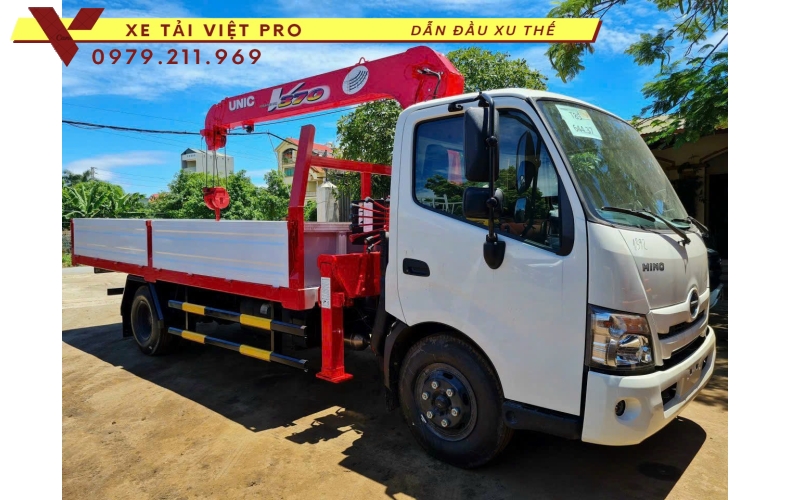 Xe tải Hyundai 110xl gắn cẩu Unic 3 tấn giá bao nhiêu? Hãy tìm hiểu tại đây