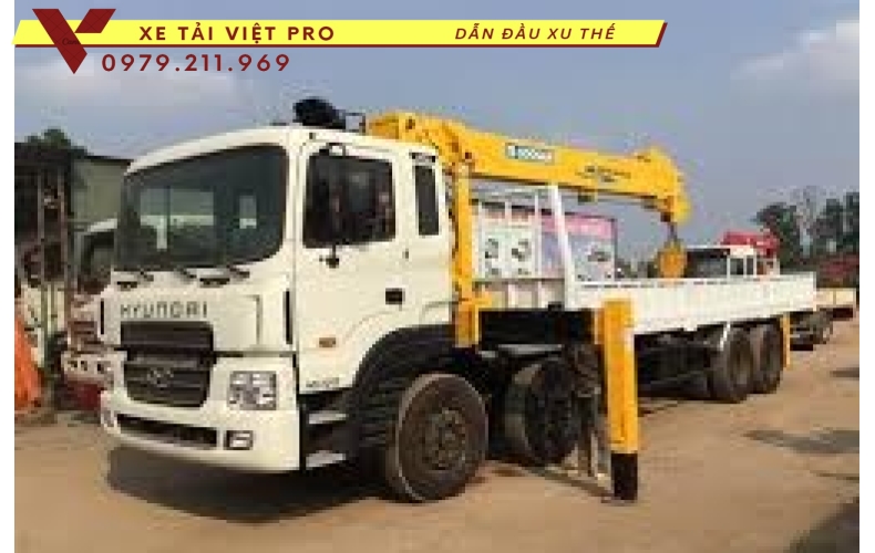 Xe Hyundai HD320 gắn cẩu Soosan 10 tấn Sự lựa chọn hoàn hảo