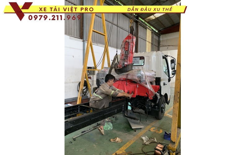 Xe tải Hino FC gắn cẩu Unic 3 tấn - Siêu phẩm vận chuyển hàng hóa nhẹ