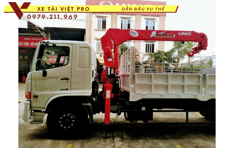 Xe tải Hino FC gắn cẩu Unic 3 tấn - Siêu phẩm vận chuyển hàng hóa nhẹ