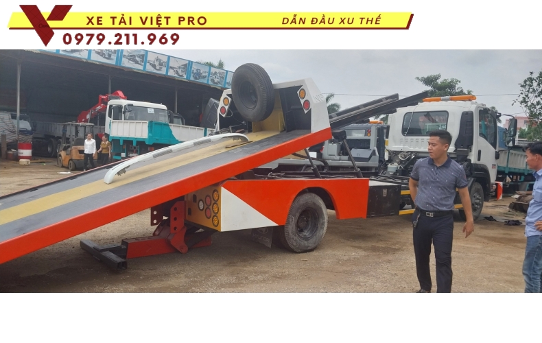 Xe cứu hộ ISUZU FRR 650