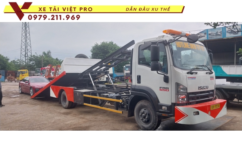Xe cứu hộ ISUZU FRR 650