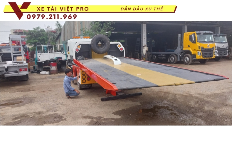 Xe cứu hộ ISUZU FRR 650