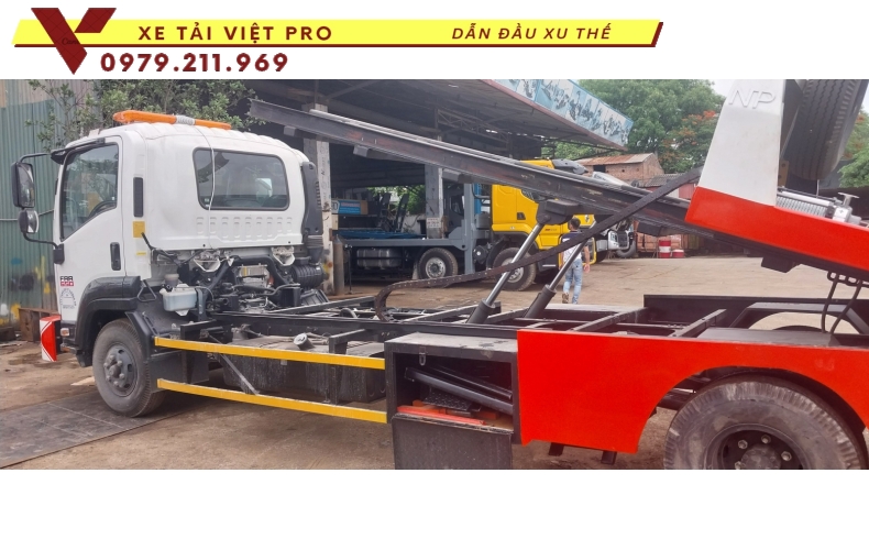Xe cứu hộ ISUZU FRR 650
