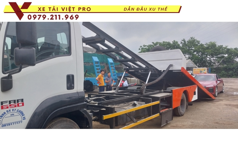 Xe cứu hộ ISUZU FRR 650